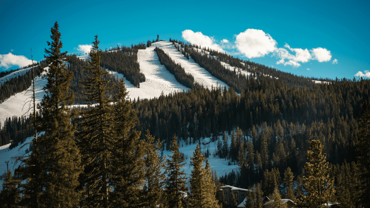 Zo blijf je blessure vrij op wintersport