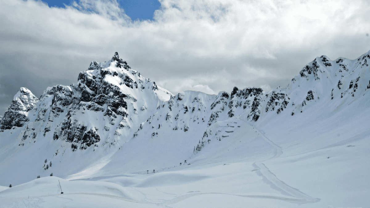 Sneeuwrecords: De dikste sneeuwlaag ooit gemeten!